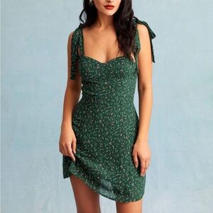 Rihoas Green Sweetheart Neck Floral Slip Mini Dress